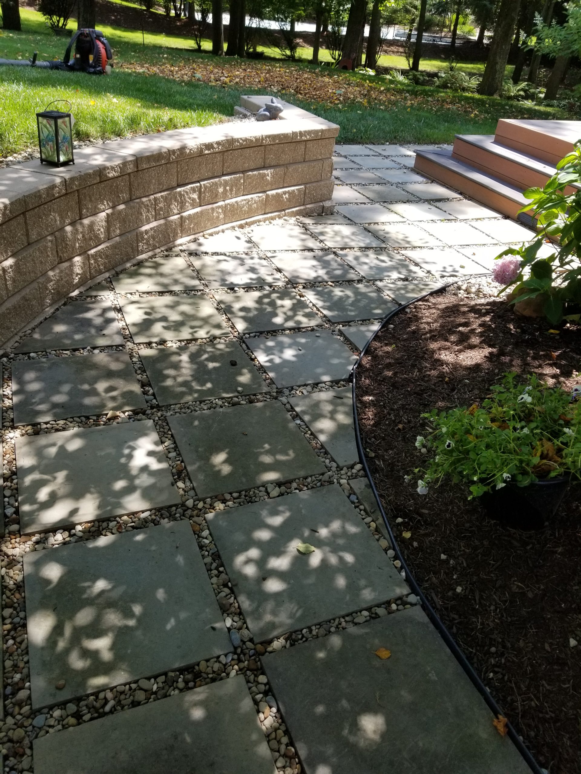 outdoor living space contractor